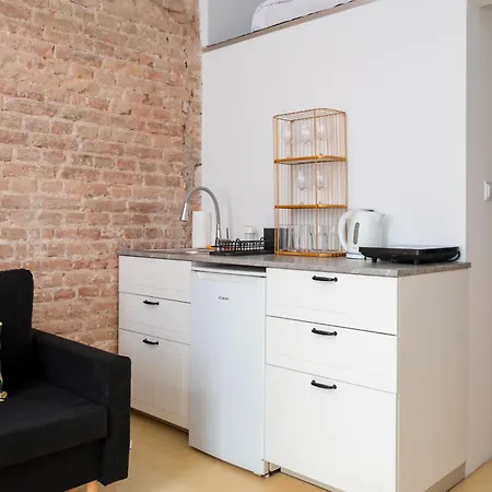 Apartamento Wola Chic With Mezzanine By Bookinghost